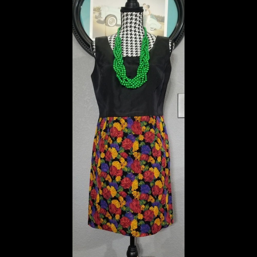 Gorgeous VTG Corduroy Dress - Picture 2 of 8